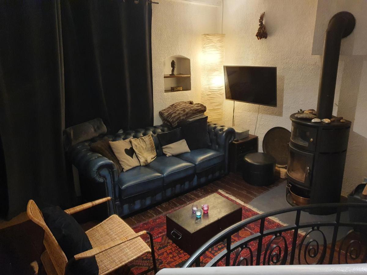 A Room With A View - Maisonnette Dans Bourg Medieval Au Bord Du Lac Leman Yvoire Buitenkant foto